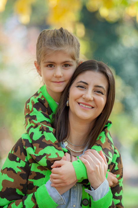 Cardigan Army Neon MOM [2]