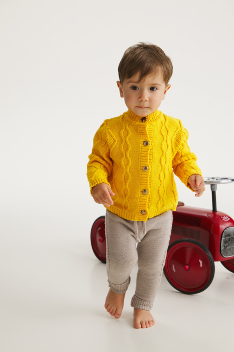 Cardigan Nostalgia in Yellow merino wool [4]