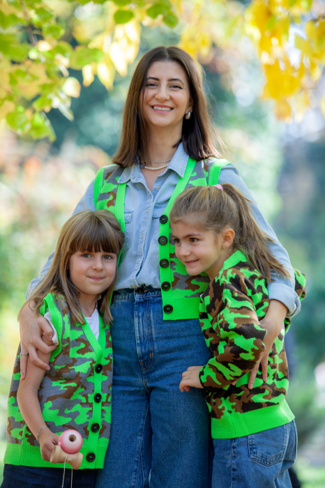 Vesta Army Neon MOM [1]