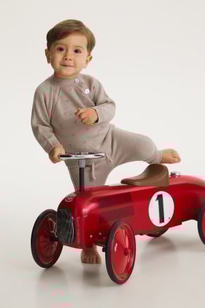 Pulovere și cardigane - Cardigan Noah Bej din lână merinos