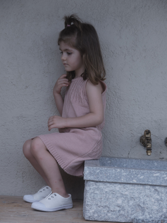 Rochița Ingrid Roz din lână merinos [2]