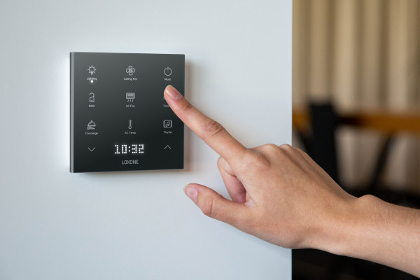 Întrerupător Smart Loxone Touch Pure Flex Tree Anthracite [5]