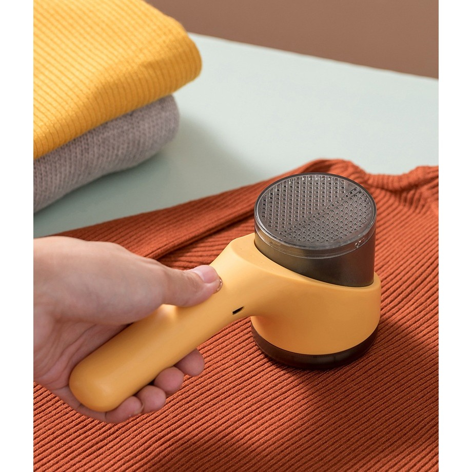 Aparat scame si par haine, electric, usb inclus, periuta curatare, pentru diferite tesaturi, 3 trepte, 20.5 x 8.8 x 7 cm, galben [4]