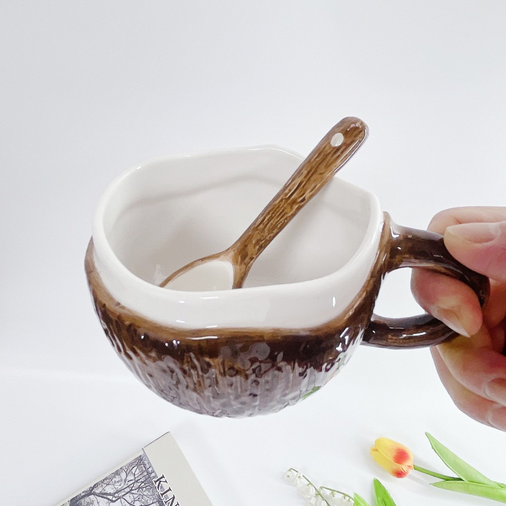 Cana din ceramica, 201-300 ml, cu lingurita, model nuca de cocos, maro [5]
