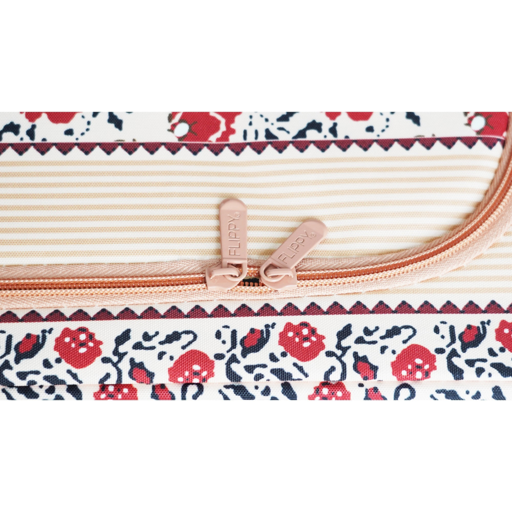 Cutie de depozitare pliabila, 66 l din bumbac si in, 52 x 42 x 39 cm, fereastra frontala, 2 usi de acces cu fermoar bidirectional, cadru metalic, suport baza stabil din plastic, motiv traditional model 7 [7]