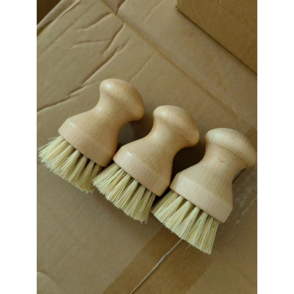 Perie de curatat vase si alimente, din lemn de bambus, 8 x 5 cm, perie din sisal, maro [5]