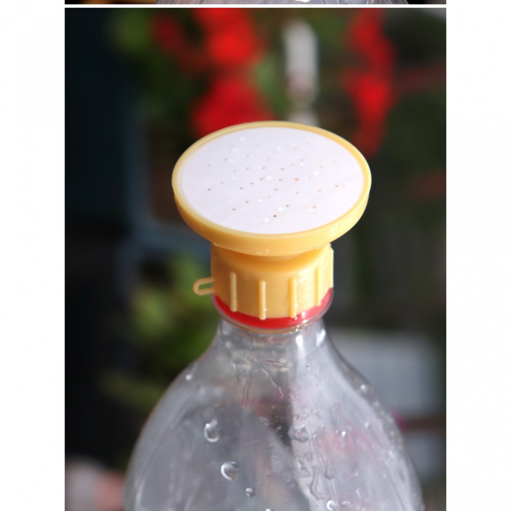 Set 2 capace de sticla pentru irigat florile stropitoare si teava, practic si usor de utilizat, portabil, reutilizabil, 8 x 7.5 cm, galben [2]