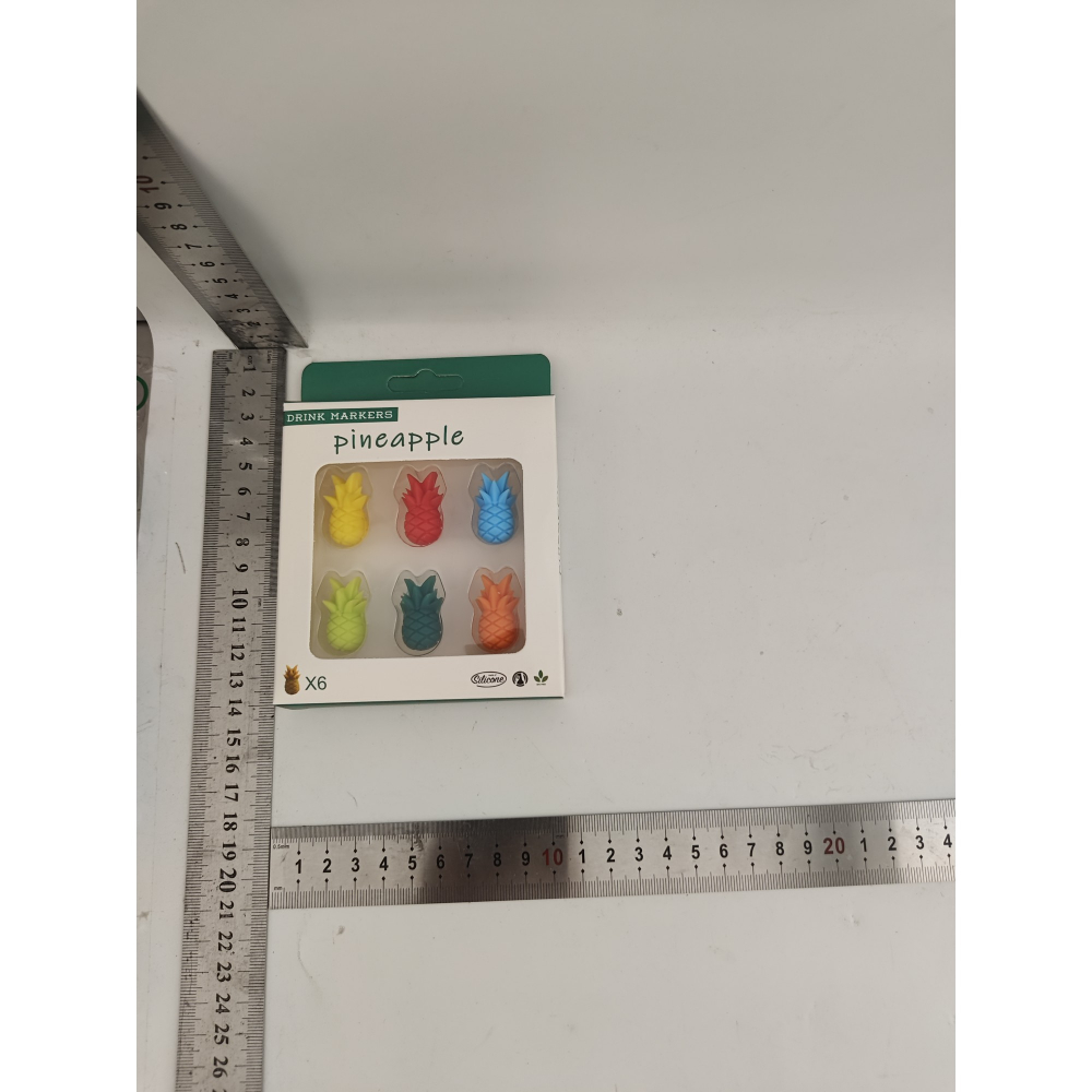 Set 6 accesorii pentru pahare, pentru petreceri/cocktailuri, din silicon, model ananas, multicolor [7]