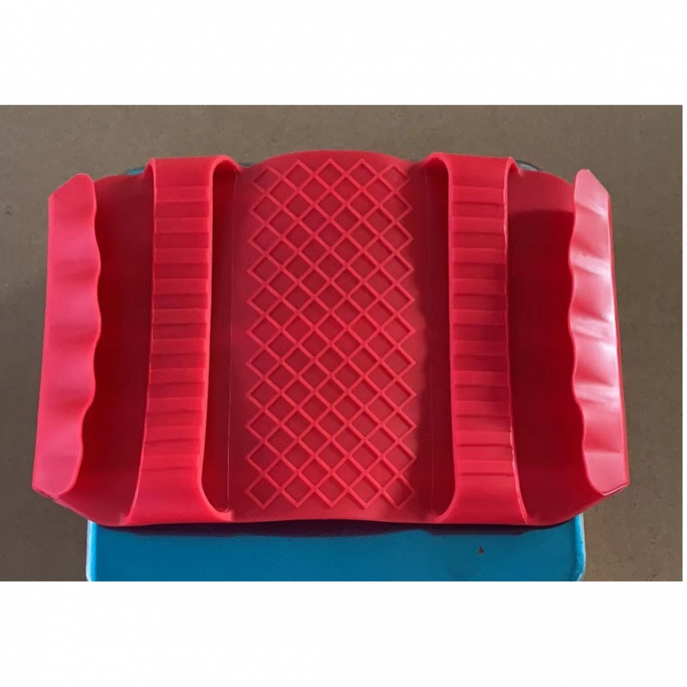 Suport de silicon multifunctional de mana, pentru cuptor, alimente fierbinti, carne, izolare termica, anti-alunecare, 18x12x1.5 cm, rosu [3]