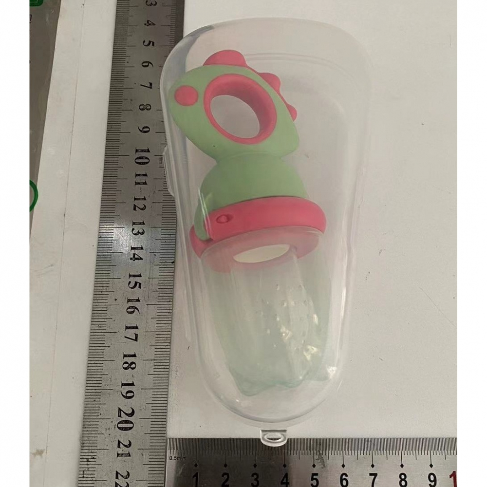 Suzeta pentru fructe, pentru bebelusi, din silicon alimentar, +4 luni, 2 mm grosime gauri tetina, 12.4 x 5.1 x 4.7 cm, verde/fucsia [2]