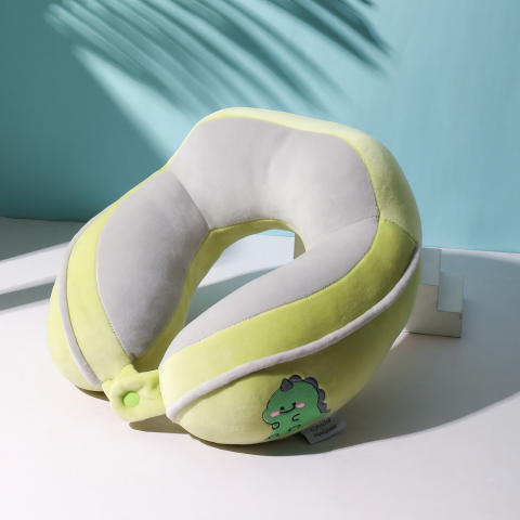 Organizatoare, perne voiaj şi accesorii - Perna de calatorie, pentru gat si cap, umplutura din bumbac, 28x28x10 cm, cu model brodat crocodil verde