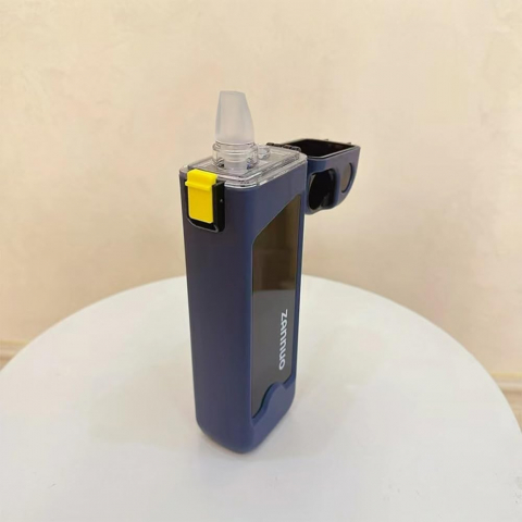 Sticla de apa pentru sport, 350 ml, cu pai si capac, 23x7x4.4 cm, buton de blocare, din pc, albastru [3]
