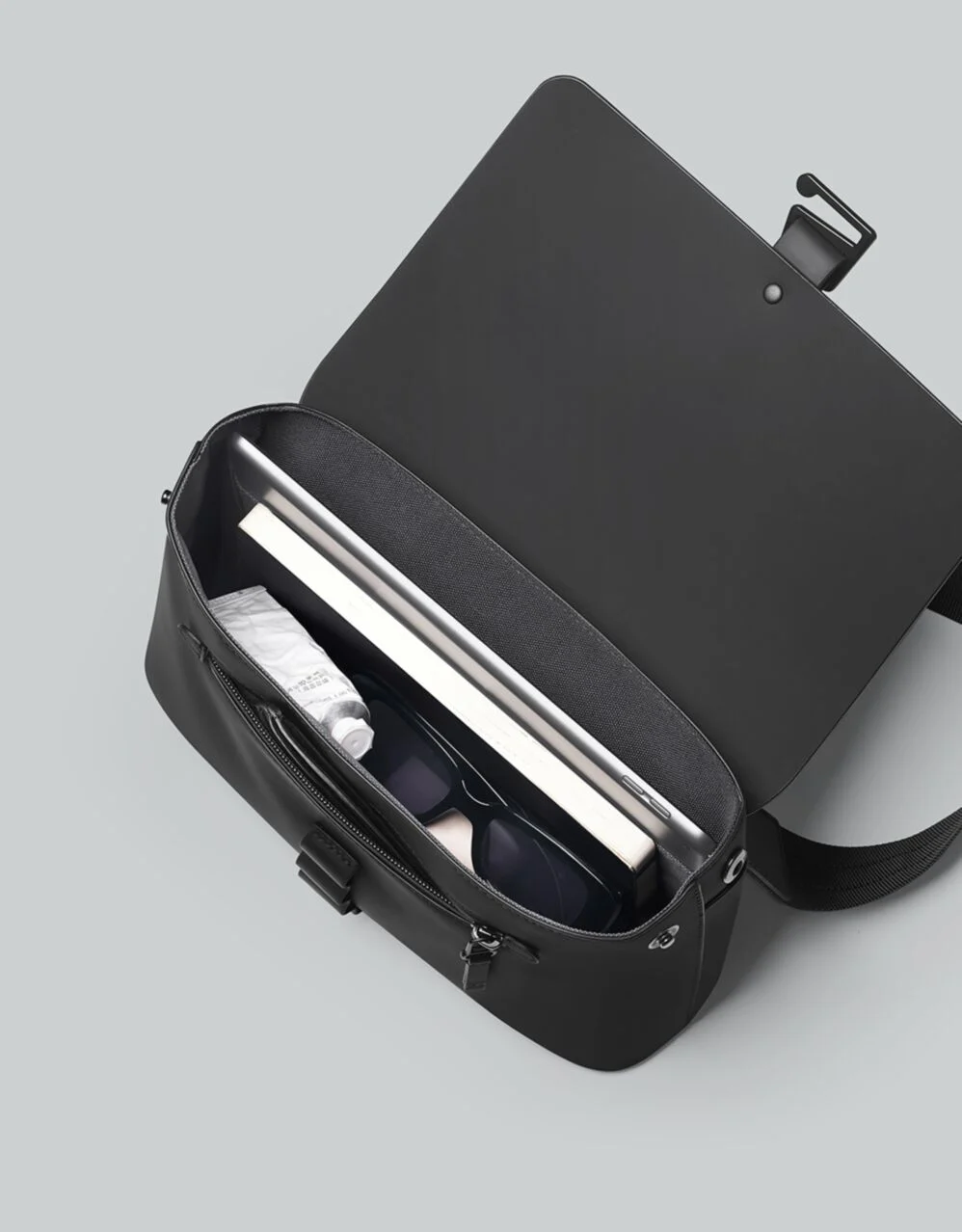 Gaston Luga Spläsh Medium | Geantă Crossbody Impermeabilă [5]