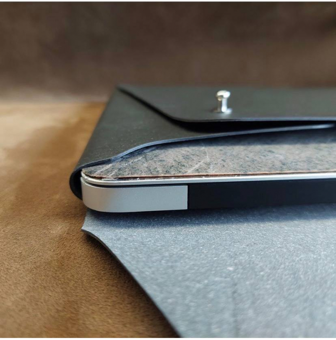 Husa plic Macbook 16'' din piele naturala reciclata, negru [9]