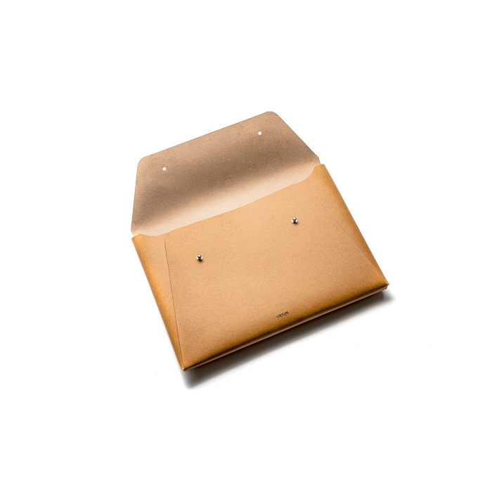 Husa plic Macbook 16'' din piele naturala reciclata, pictata manual [4]