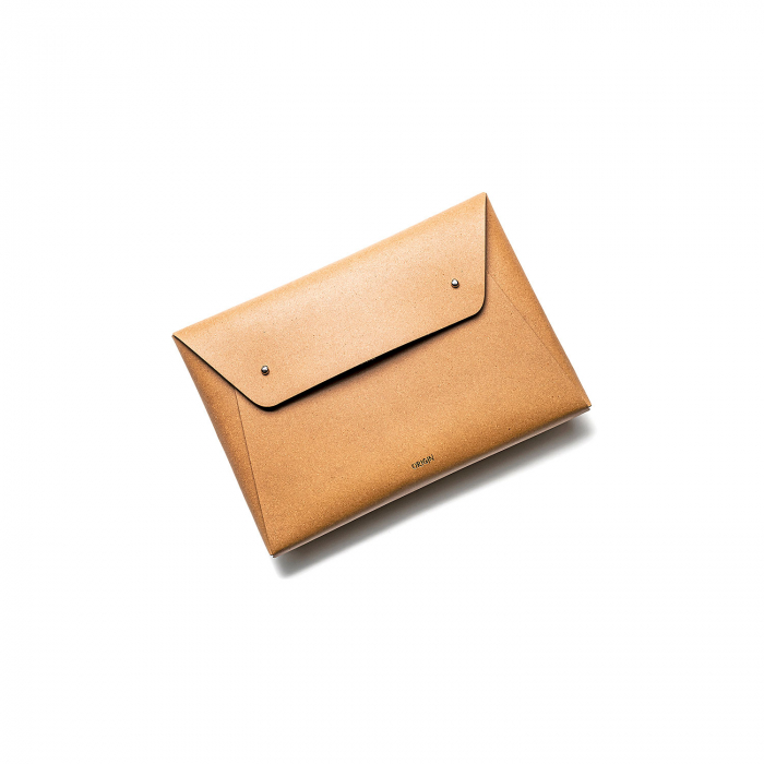 Husa plic Macbook 13'' din piele naturala reciclata, maro nature [2]