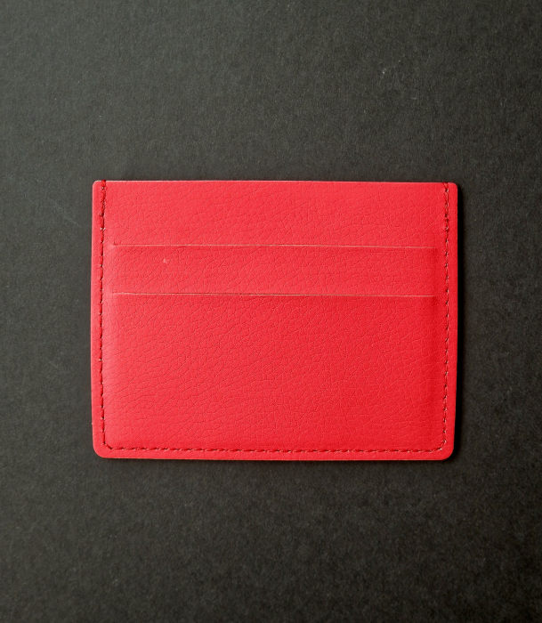 Port card roșu – statement eco [5]