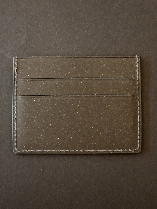 Port card multipocket minimalist, slim, negru, din piele naturala reciclata [4]