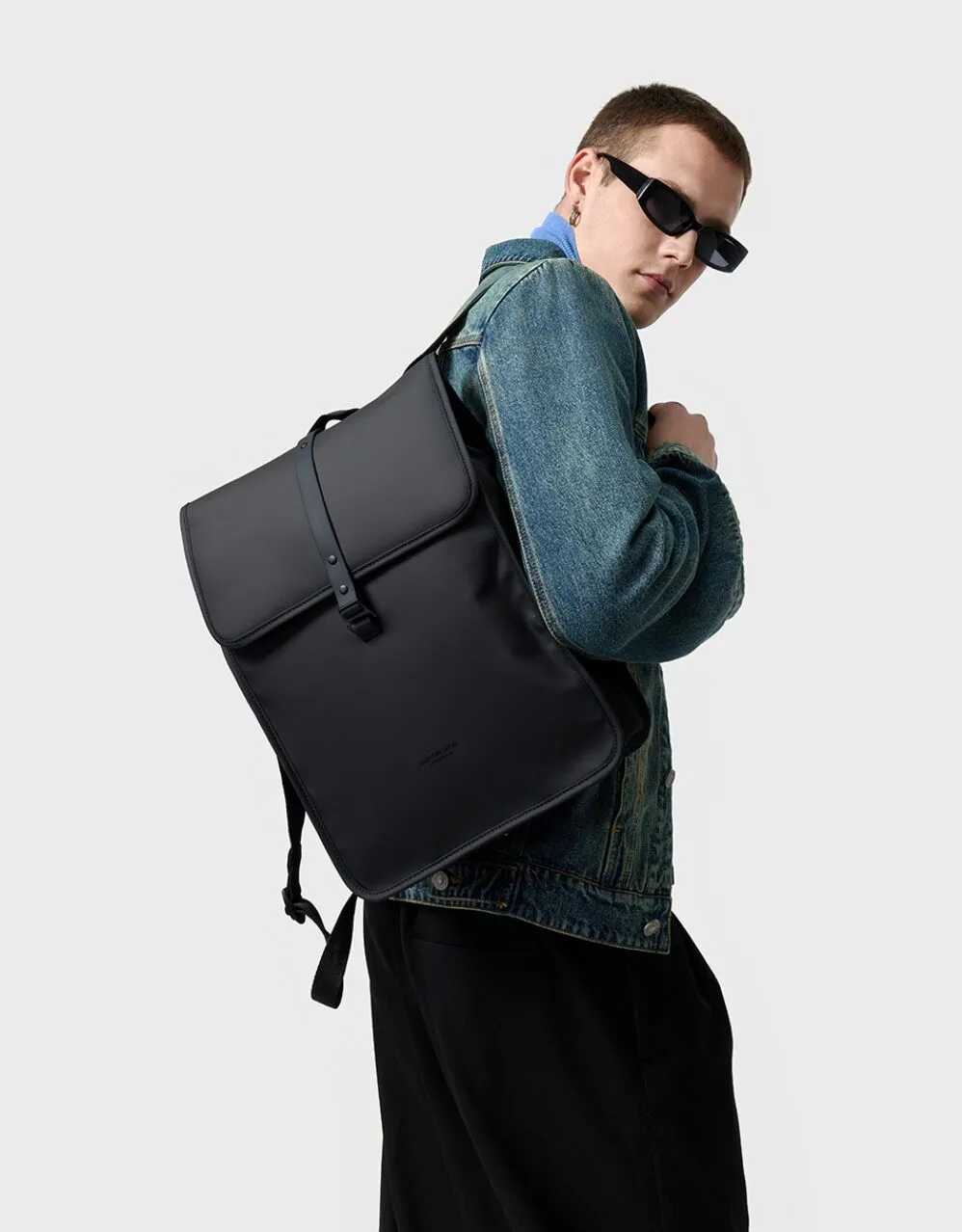 Rucsac impermeabil 13" negru [3]