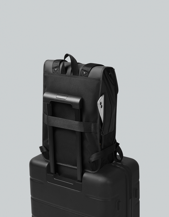 Rucsac impermeabil 13" negru [6]