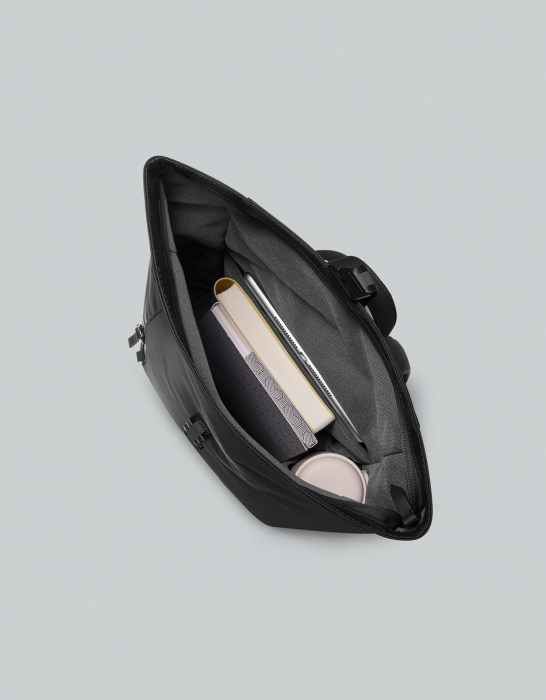 Rucsac impermeabil mini negru [6]