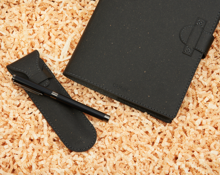 Set elegant negru - agenda cu husa , toc asortat din piele naturala reciclata si pix [2]