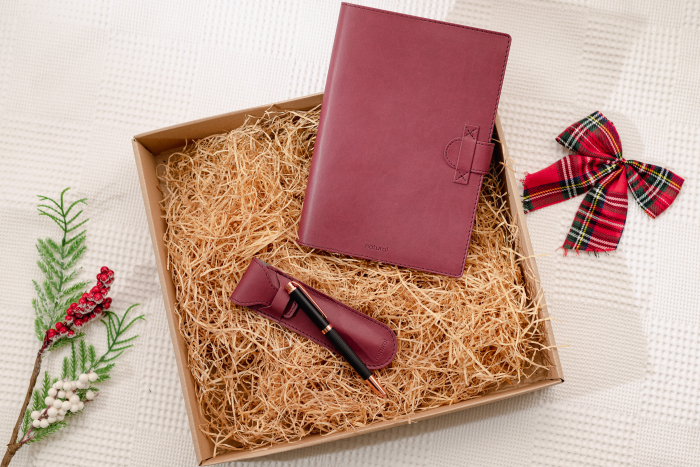 Set elegant magenta - agenda cu husa , toc asortat din PU Biogreen si pix [4]