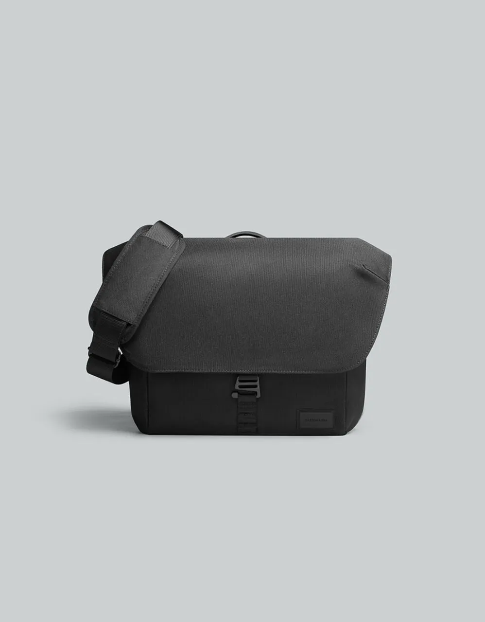 Colectii - Gaston Luga Spläsh Messenger 14” | Geantă Laptop