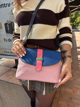 Geantă Soruka roz pudrat & albastru marin din piele reciclată – unicat handmade | Origin & NaturalGeantă Soruka roz fucsia & roz coral din piele reciclată – unicat handmade | Origin & Natural [1]
