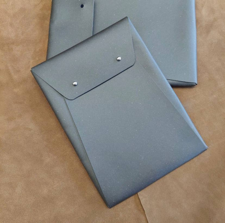 Husa plic iPad 9"-10" din piele naturala reciclata, negru [4]