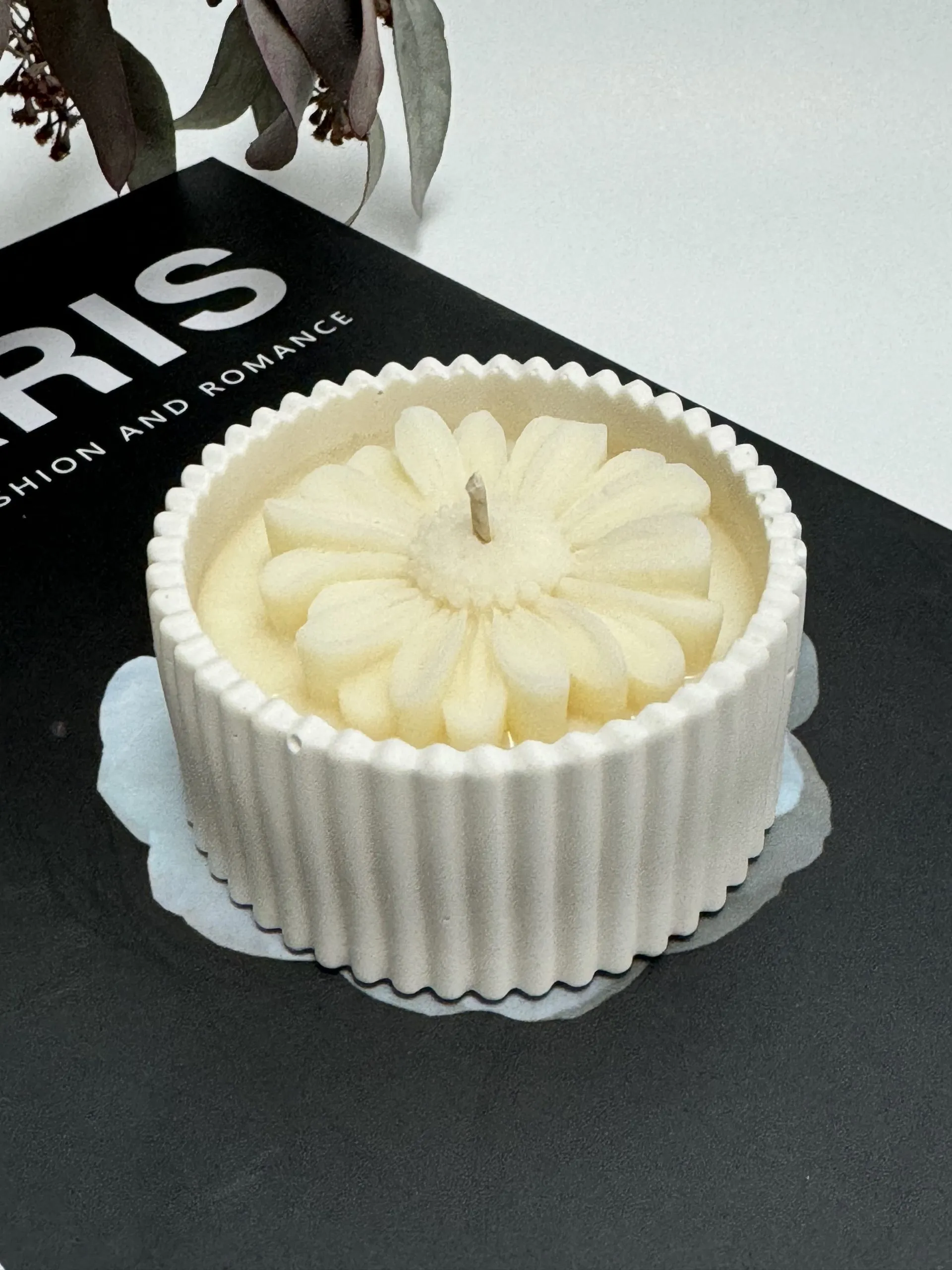 Bliss - Lumanare parfumata decorativa floare
