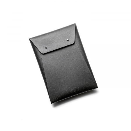 Husa plic iPad 9"-10" din piele naturala reciclata, negru, pictata [2]