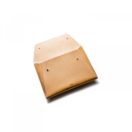 Husa plic Macbook 16'' din piele naturala reciclata, maro nature [3]