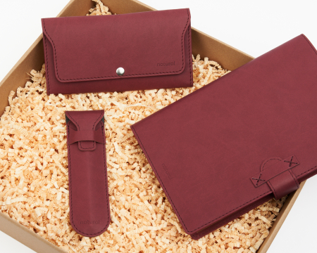 Set elegant magenta - agenda cu husa , toc pentru pix, portofel asortat din PU Biogreen si pix [2]
