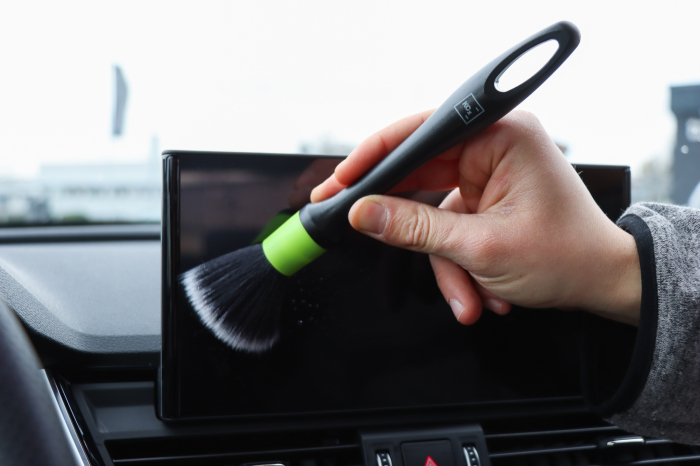Koch Chemie Interior Brush Green - Perie Profesională pentru Curățarea Interiorului Auto [4]