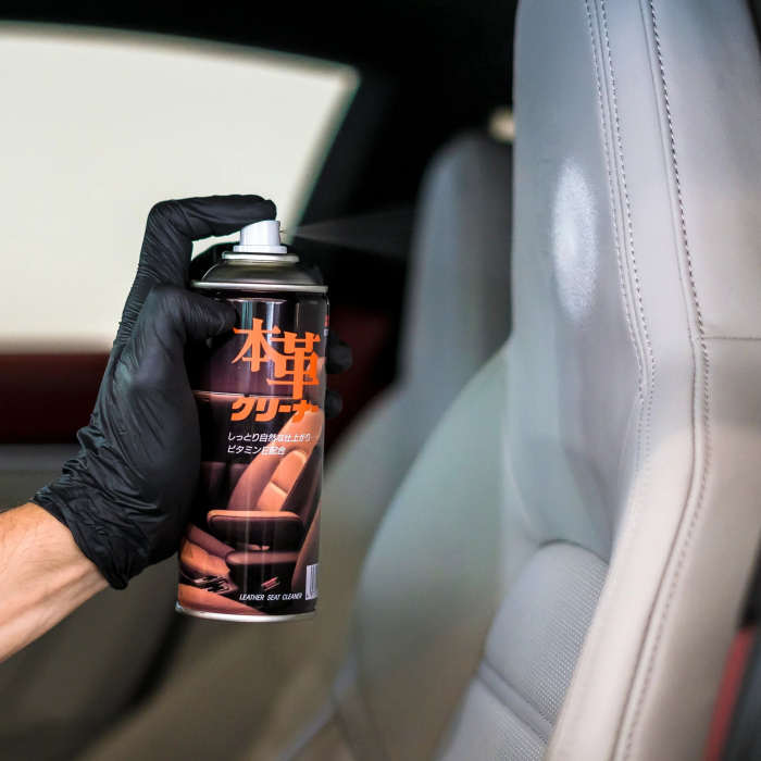 Soft99 Leather Seat Cleaner – Spray profesional pentru curățarea sigură a pielii [2]