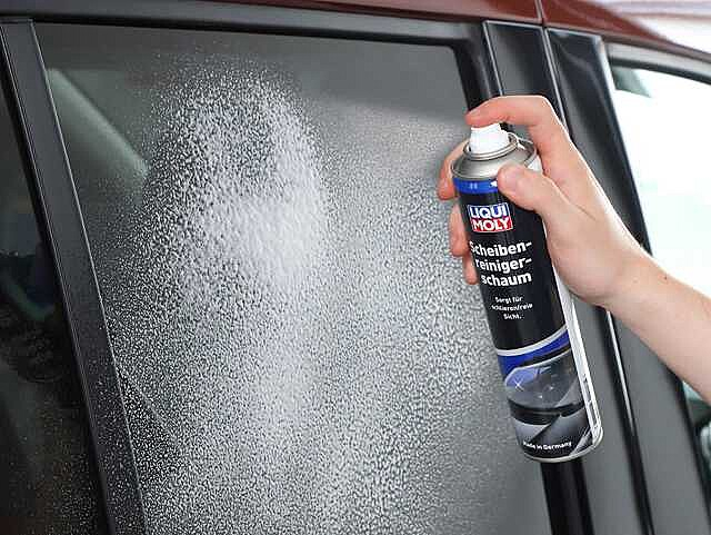 Wind­shield Foam Cleaner [2]