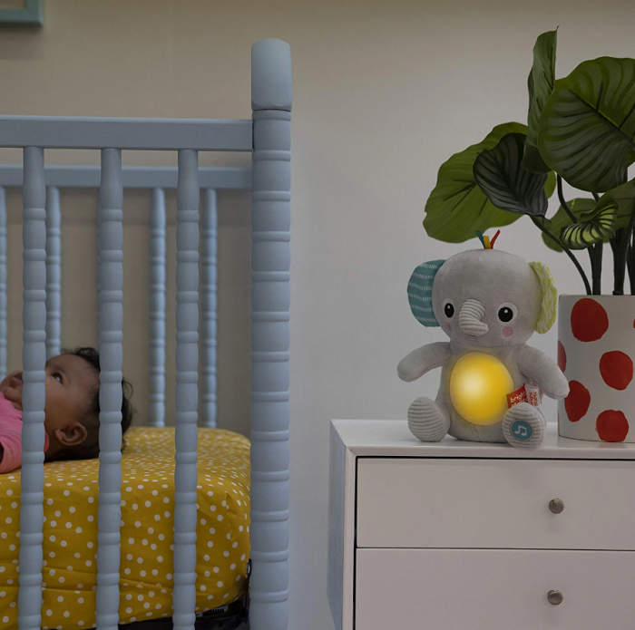 Bright Starts - Jucarie interactiva Hug a Bye Baby Elephant [3]