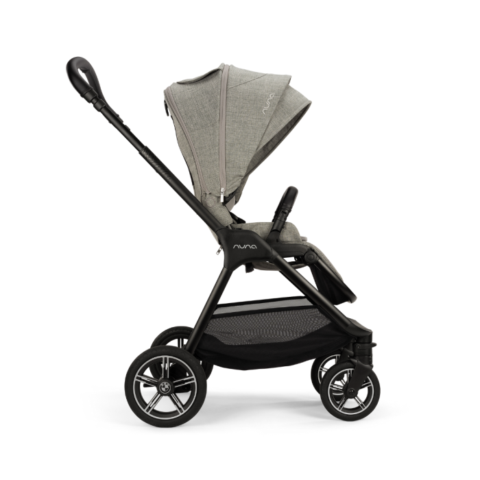 nuna-carucior-compact-triv-next-caviar [13]