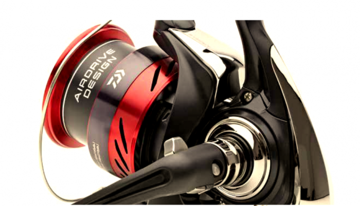 MULINETA DAIWA 23 NINJA MATCH LT 4000C 9RUL 150X028MM/5,2:1 [2]