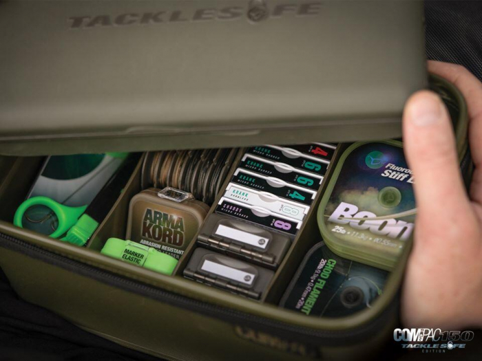 GEANTA SEMIRIGIDA PENTRU ACCESORII KORDA COMPAC 150 CU TAVA INTERNA RIGIDA, 26X16X11 CM [1]