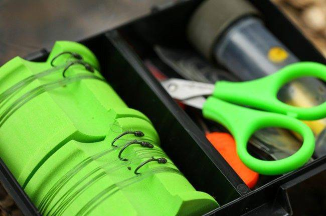 CUTIE PENTRU MONTURI KORDA [4]