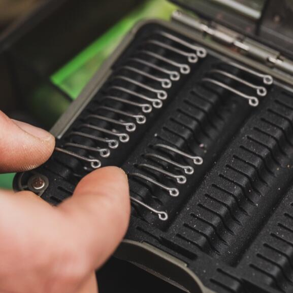 CUTIE PENTRU CARLIGE KORDA [3]