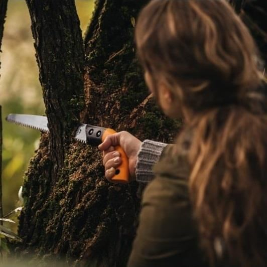 Fierastrau cu lama fixa Fiskars SW84, teaca inclusa [4]