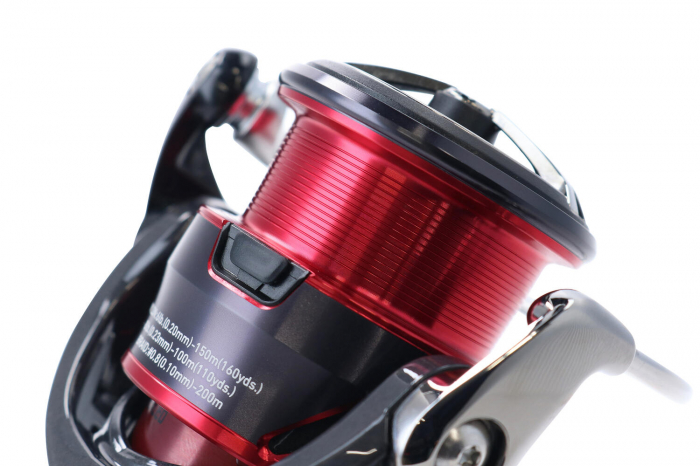 MULINETA DAIWA FUEGO LT 1000 6RUL/150MX014/5,2:1 [2]