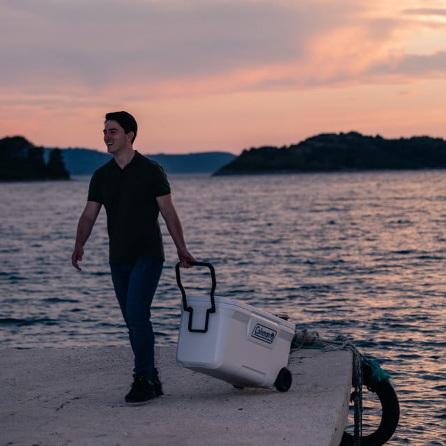 Lada frigorifica cu roti Coleman Marine Xtreme 94 litri [4]