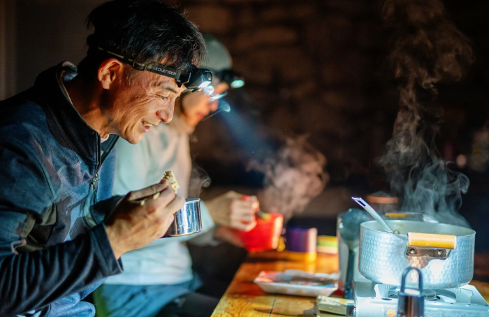 Lanterna Led Lenser HF6R Core black, reincarcabila, 800 lumeni [3]