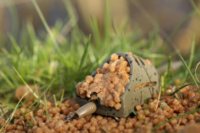 METHOD FEEDER HYBRID IN LINE PELLET 30G [2]