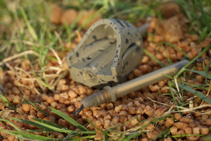 METHOD FEEDER HYBRID IN LINE PELLET 30G [3]