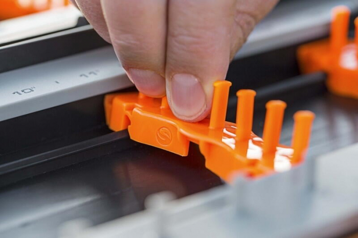 ORGANIZATOR SPARE PEG PT. CUTIE AJUSTABILA, ORANGE [1]